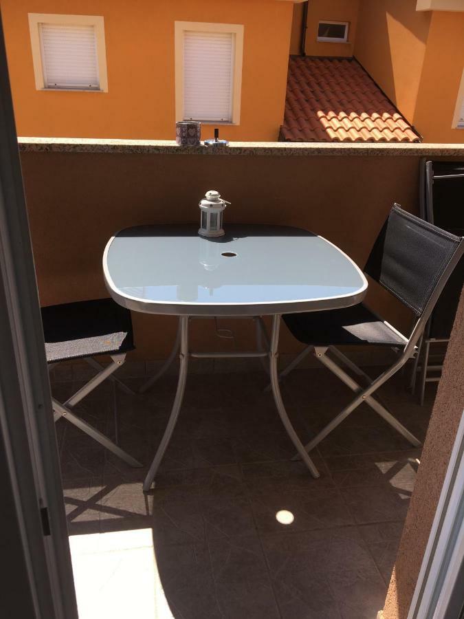 Apartment Matic Vrsi Eksteriør billede