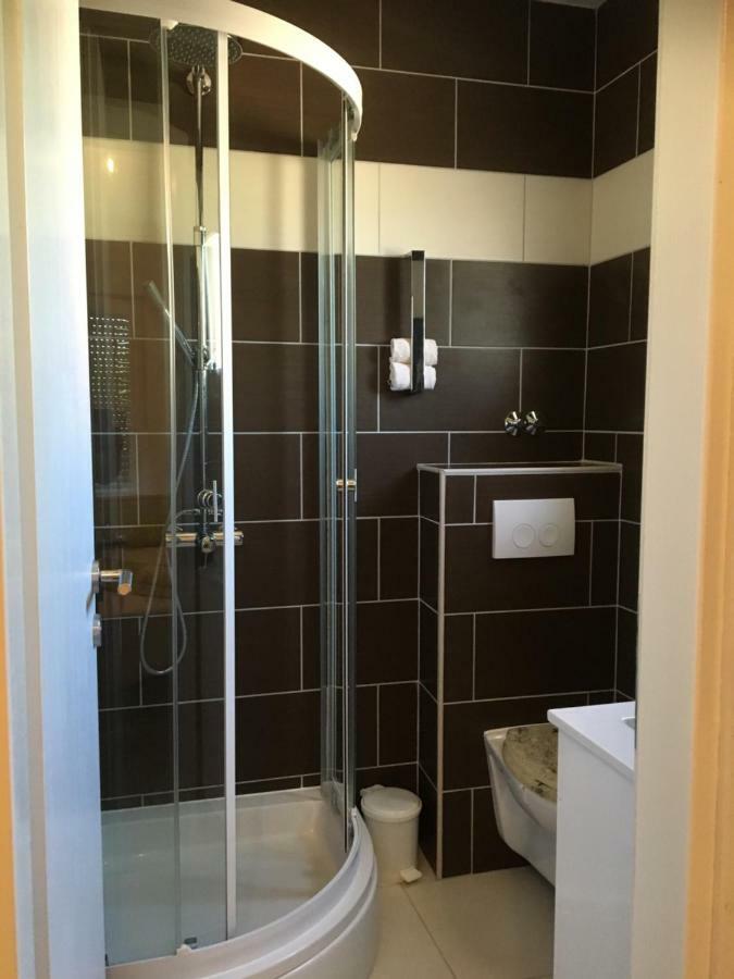 Apartment Matic Vrsi Eksteriør billede